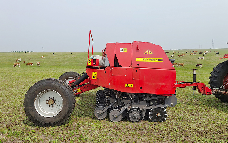 標題：9BMC-19型草原免耕播種機
瀏覽次數：202
發表時間：2023-12-12